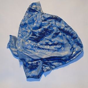 Louis Vuitton wool scarf